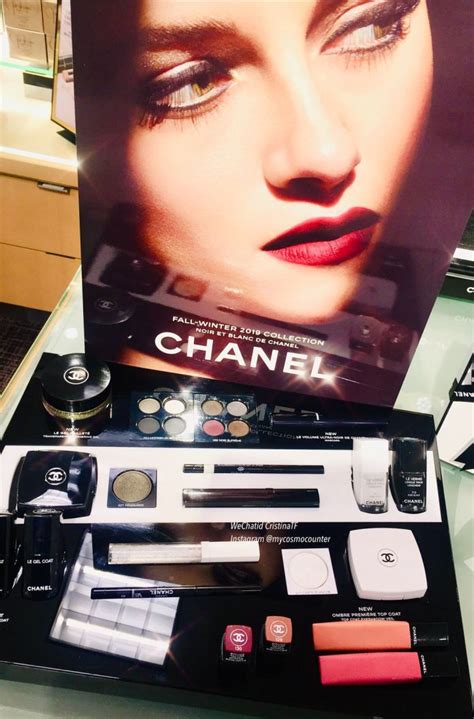 2019 noir et blanc de chanel adv